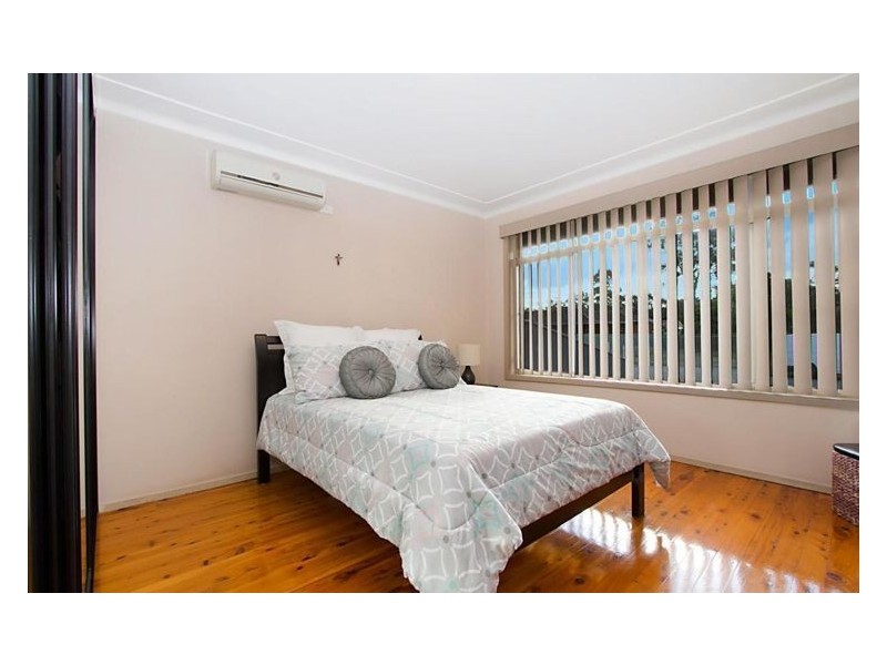 19 Rosemont Avenue, Smithfield NSW 2164