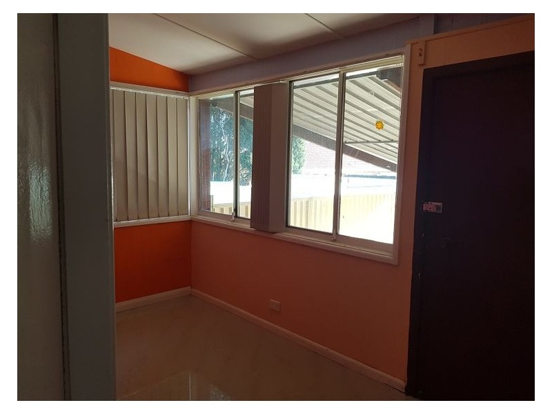 27a Alexander Street, Smithfield NSW 2164