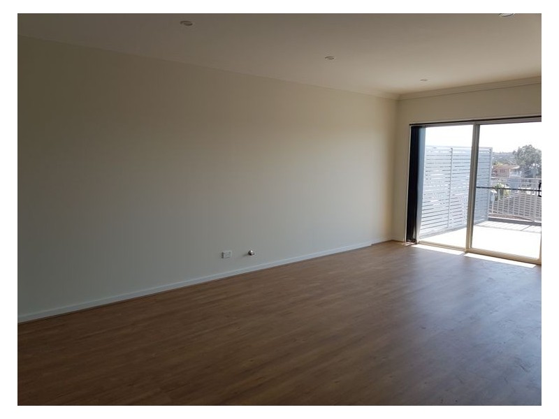 18/23-25 Mayberry Crescent, Liverpool NSW 2170