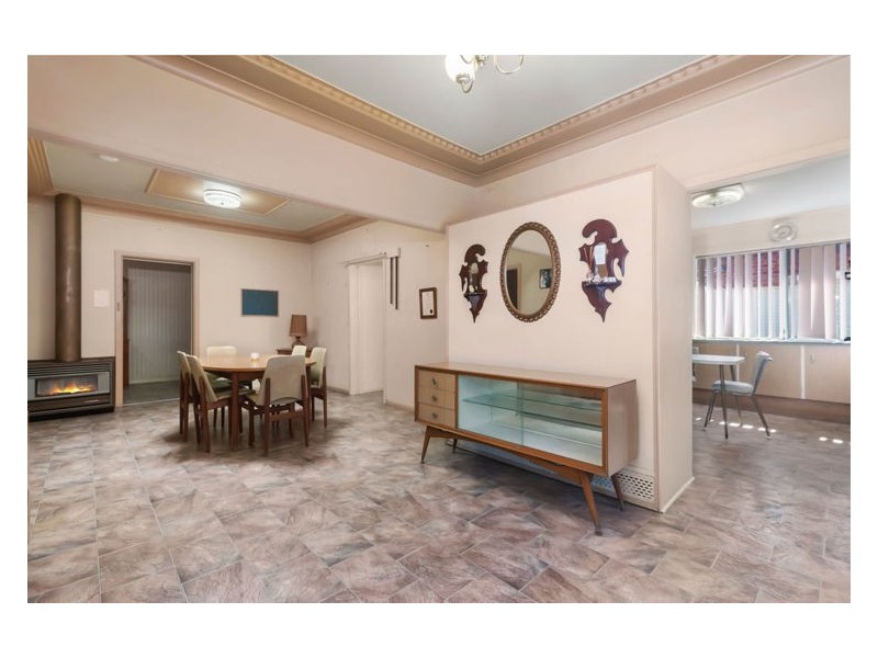 54 Macquarie St, Fairfield Heights NSW 2165