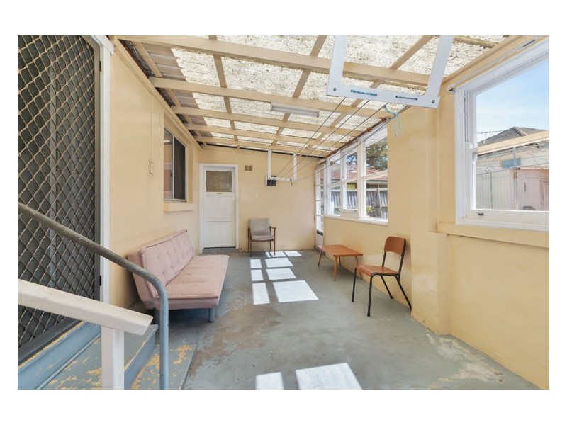 54 Macquarie St, Fairfield Heights NSW 2165