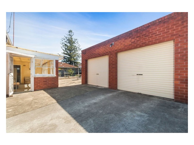54 Macquarie St, Fairfield Heights NSW 2165