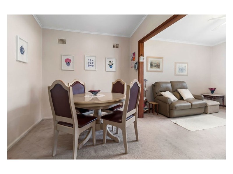 8 Beaumont St, Smithfield NSW 2164