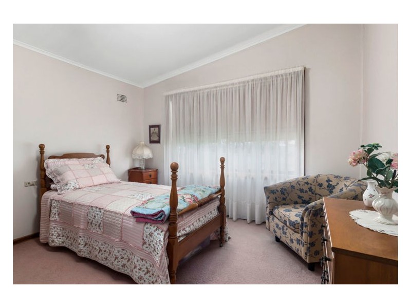 8 Beaumont St, Smithfield NSW 2164