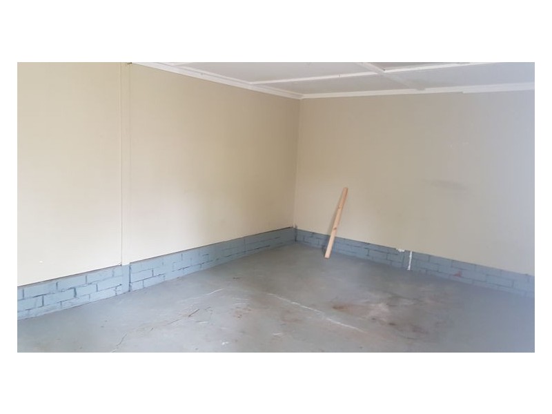 1B Lyndon St, Fairfield NSW 2165