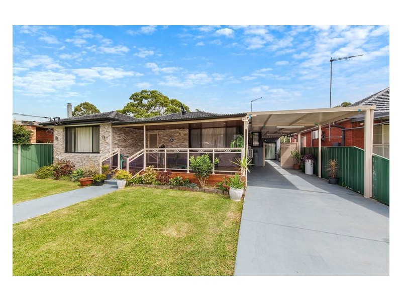 10 Rosemont Avenue, Smithfield NSW 2164