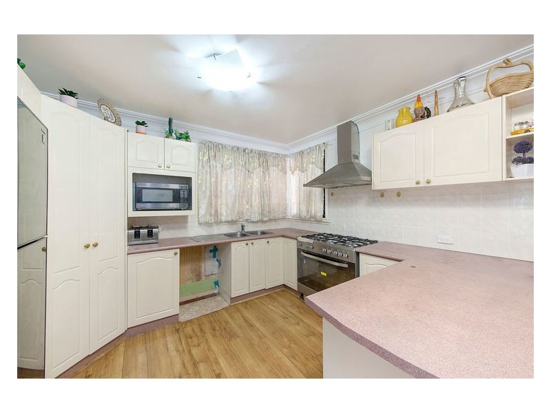 10 Rosemont Avenue, Smithfield NSW 2164