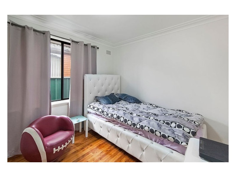 10 Rosemont Avenue, Smithfield NSW 2164