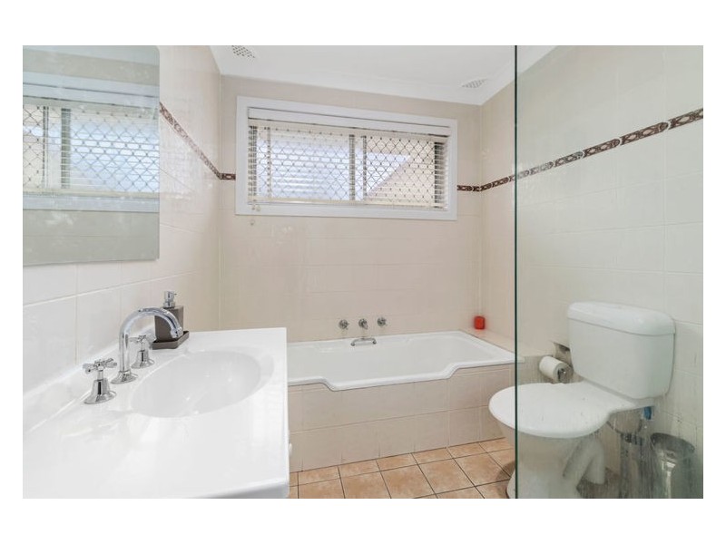 120 Damien Avenue, Greystanes NSW 2145