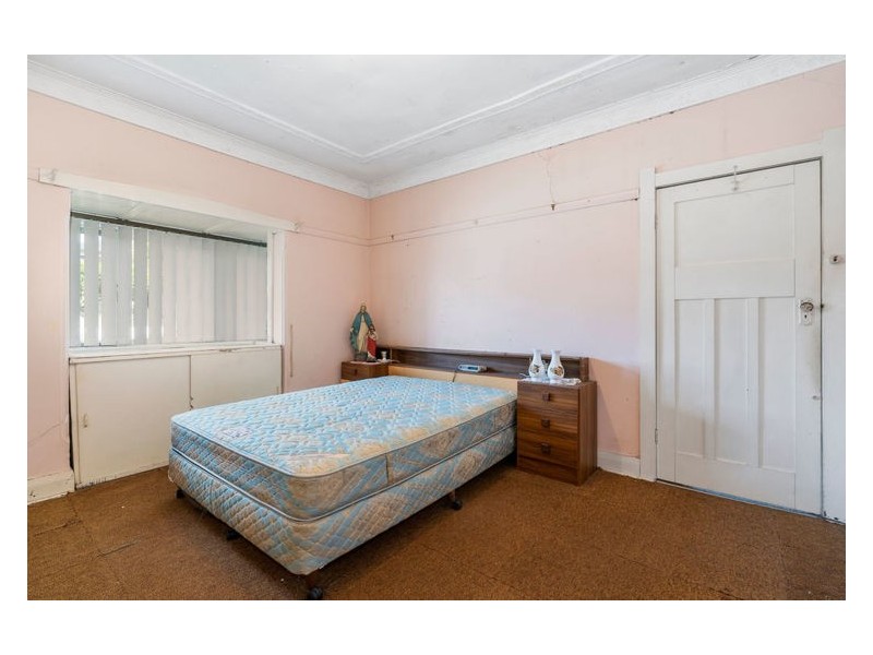 49 Henry St, Punchbowl NSW 2196