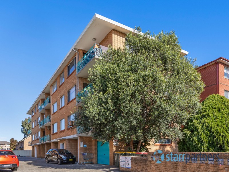 8/49-51 Station Street, Fairfield NSW 2165