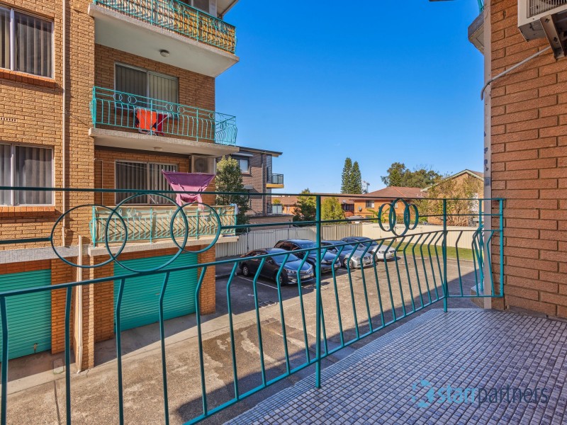 8/49-51 Station Street, Fairfield NSW 2165