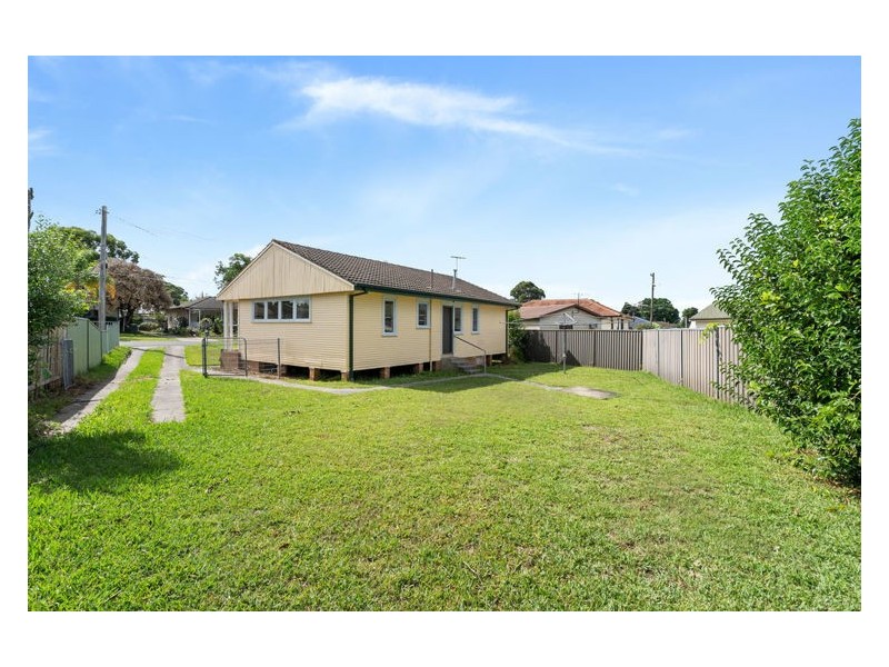 44 Abercrombie St, Cabramatta West NSW 2166