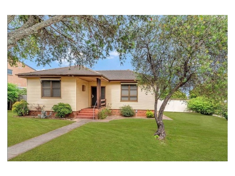 100A Polding St, Smithfield NSW 2164