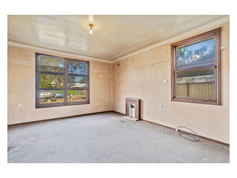 25 Neerini Avenue, Smithfield NSW 2164