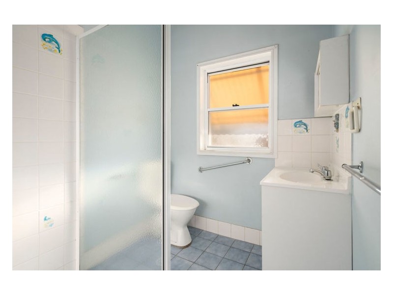 26 Macarthur St, Fairfield East NSW 2165