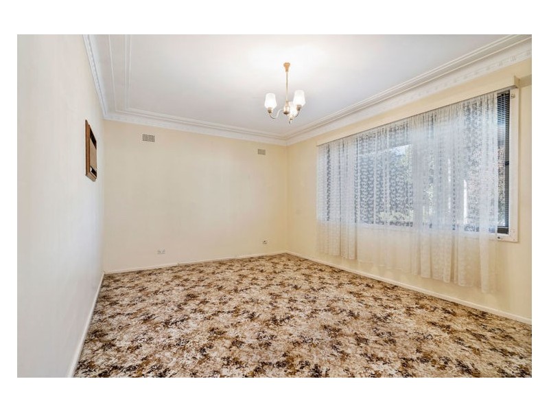 25 Bland Street, Carramar NSW 2163