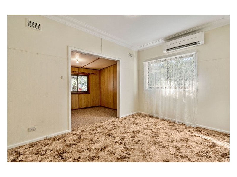 25 Bland Street, Carramar NSW 2163