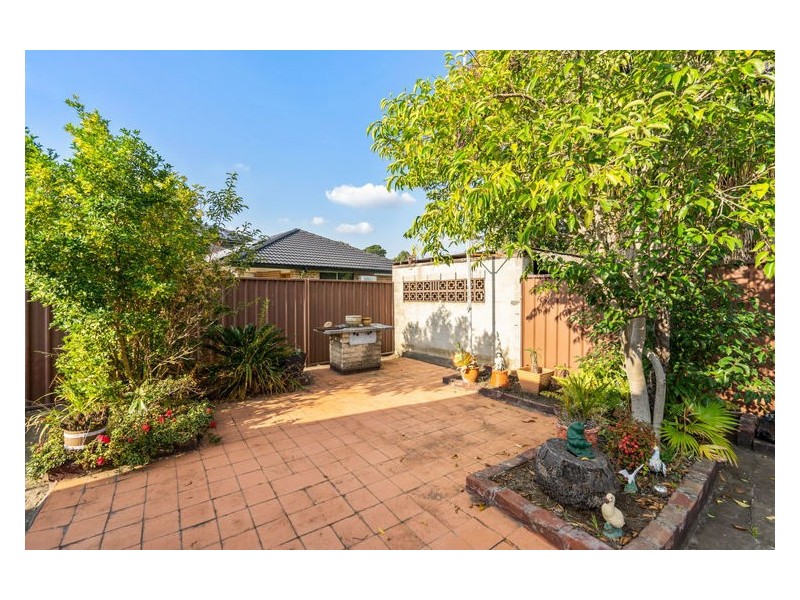 7 Lawrence Street, Fairfield NSW 2165