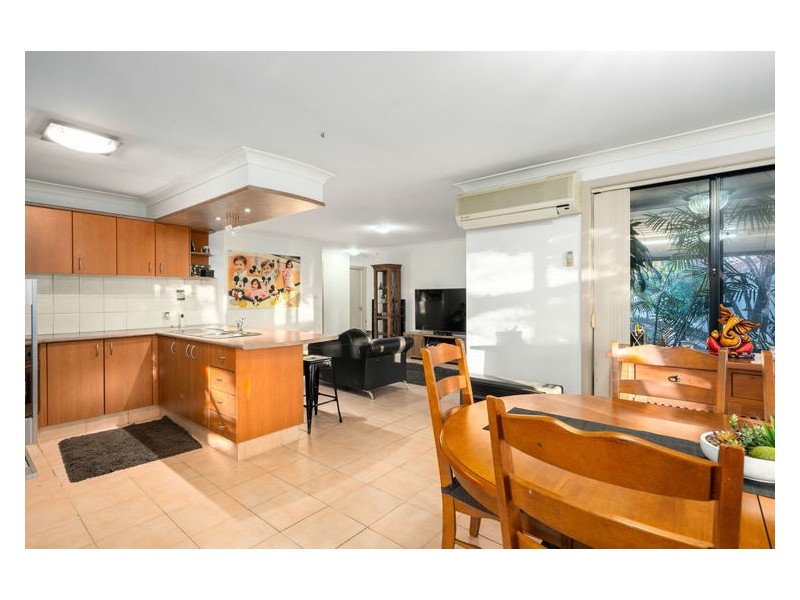 7 Omega Close, Prestons NSW 2170