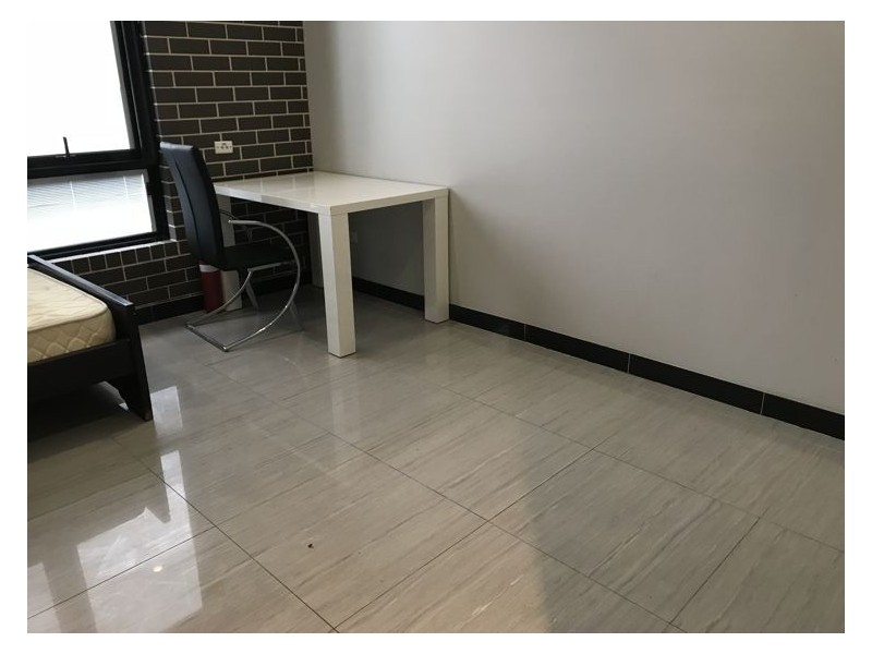 2/51 Second Avenue, Kingswood NSW 2747