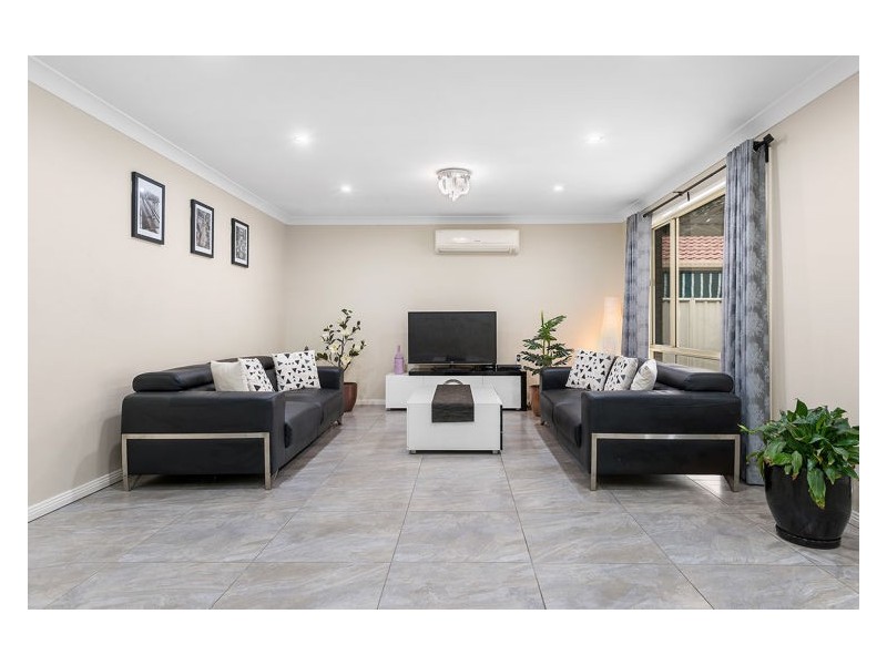 6 Mars Way, Glenwood NSW 2768