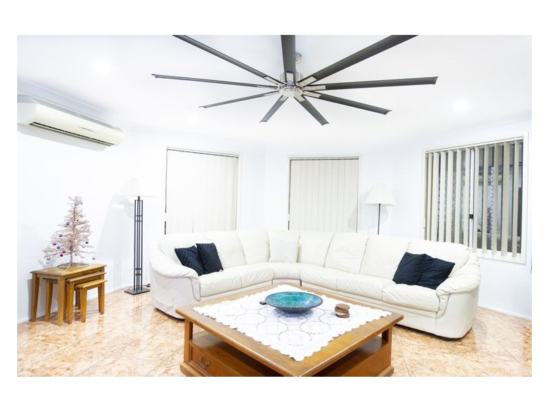 32 Sentry Drive, Stanhope Gardens NSW 2768