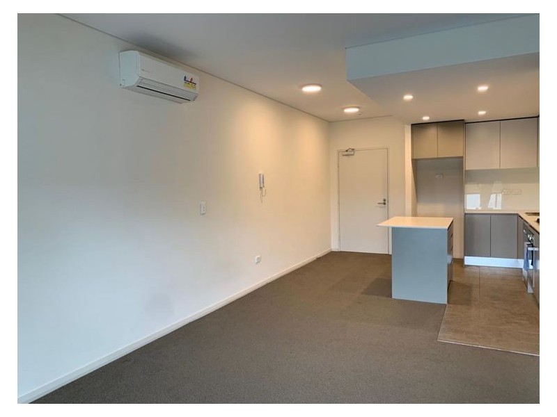 202/10 Hezlett Road, Kellyville NSW 2155