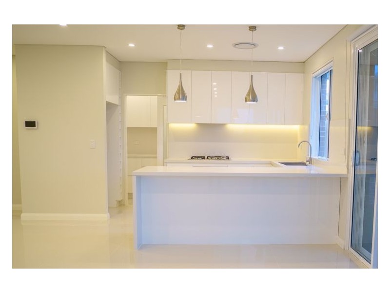 8 Pupple Street, Kellyville NSW 2155