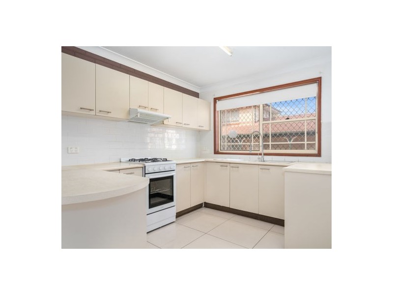 8/31-33 Fuller Street, Seven Hills NSW 2147