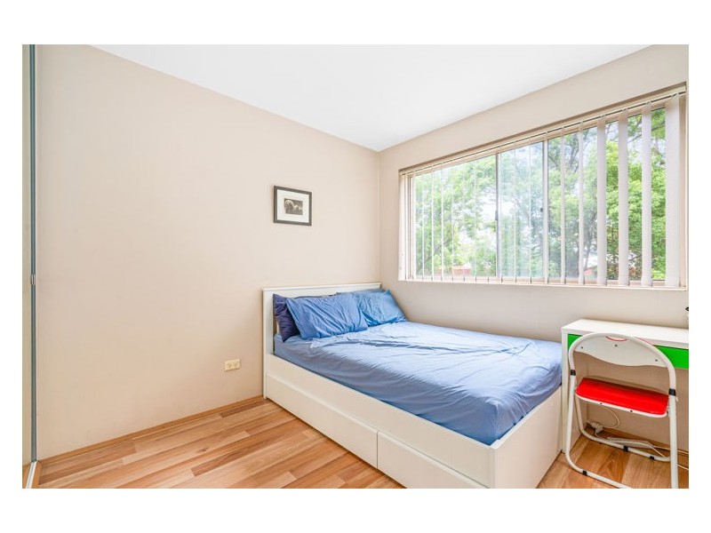 31/127 The Crescent, Fairfield NSW 2165