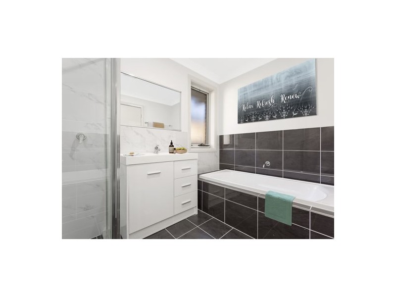 59 Valletta Drive, Box Hill NSW 2765