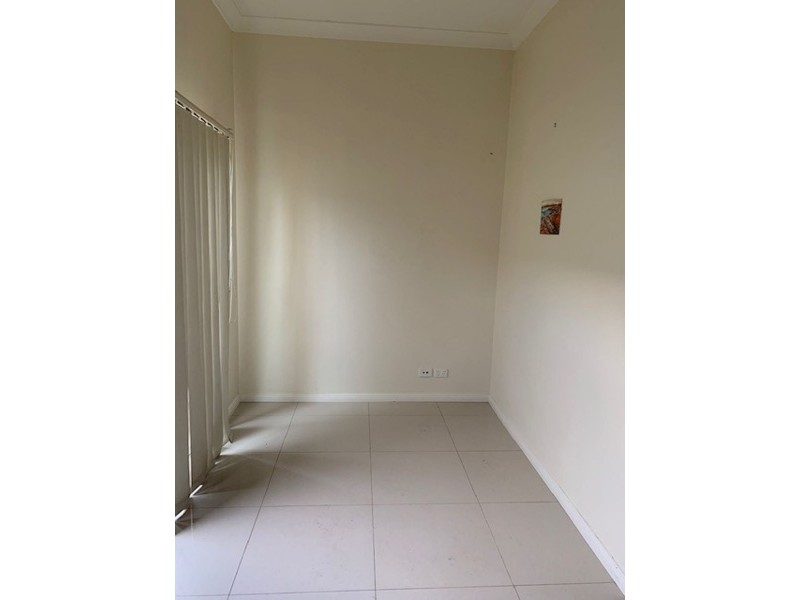 44b Sandringham Street, St Johns Park NSW 2176