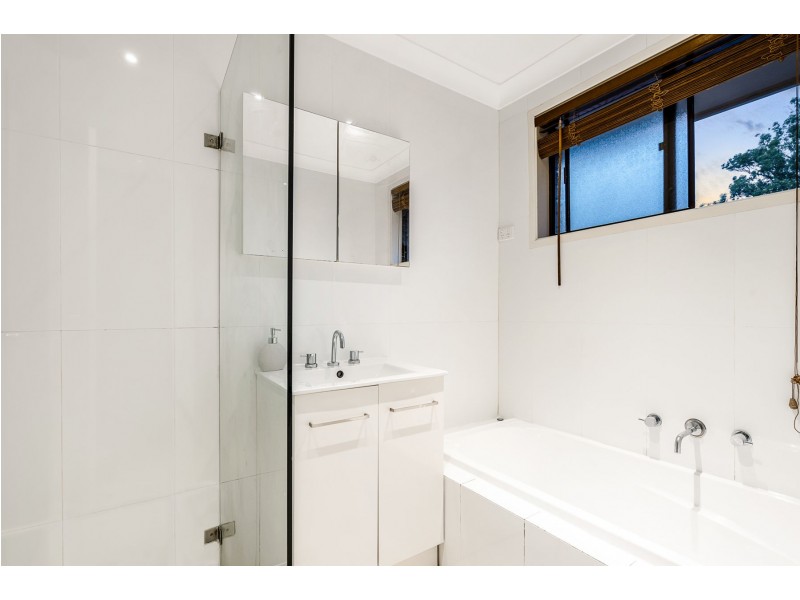 10 Mema Place, Quakers Hill NSW 2763