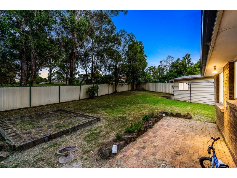 10 Mema Place, Quakers Hill NSW 2763