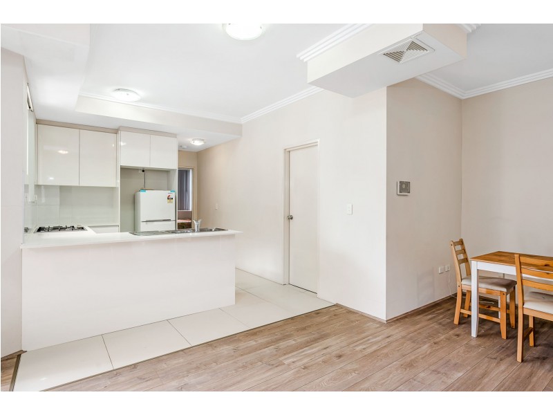 8/30-32 Napier Street, Parramatta NSW 2150