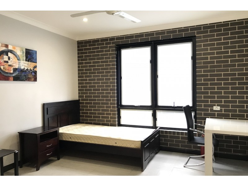 7/51 Second Avenue, Kingswood NSW 2747