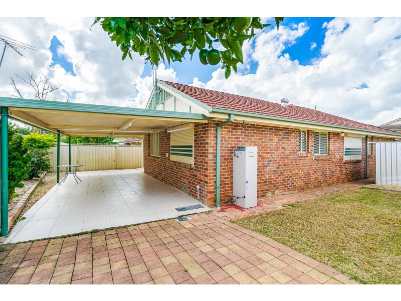 2a Lightning Ridge Road, Hinchinbrook NSW 2168