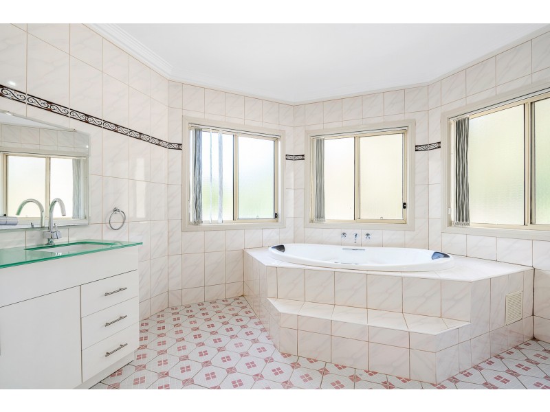 68 Seymour Way, Kellyville NSW 2155