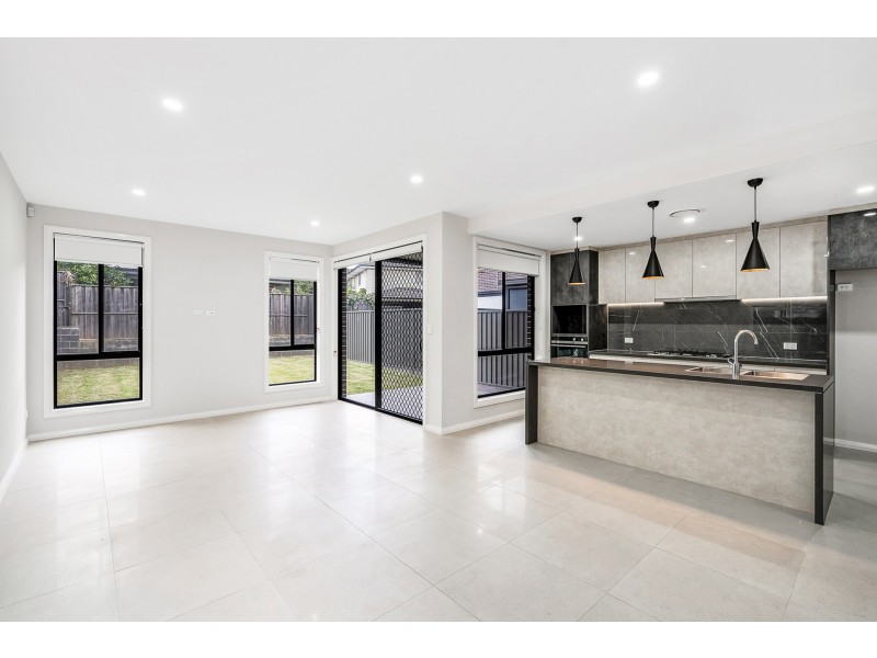 2 Gowrie Street, The Ponds NSW 2769