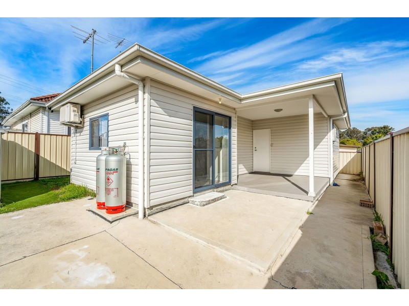16B Lander Avenue, Blacktown NSW 2148