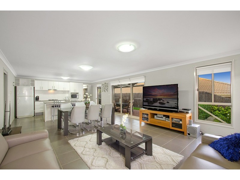 19 Glenheath Avenue, Kellyville Ridge NSW 2155