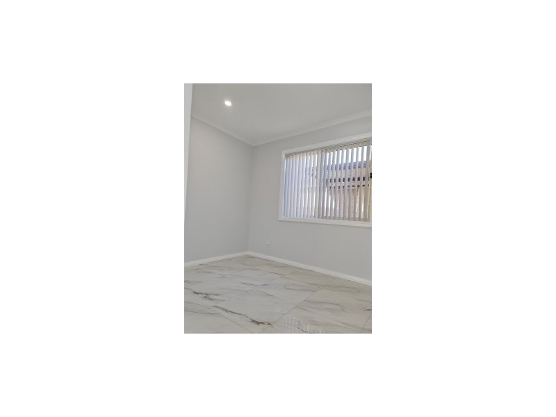 165a Kings Road, Fairfield West NSW 2165