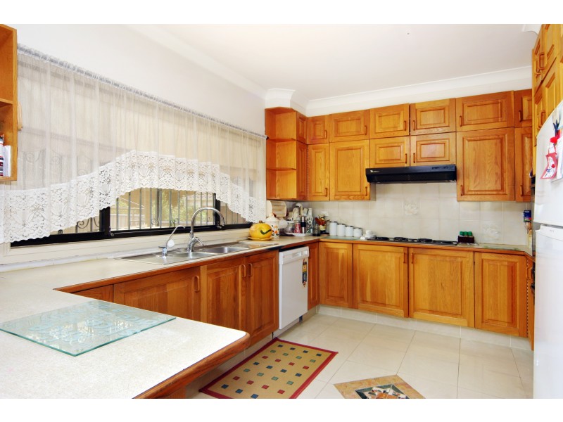 Bossley Park NSW 2176