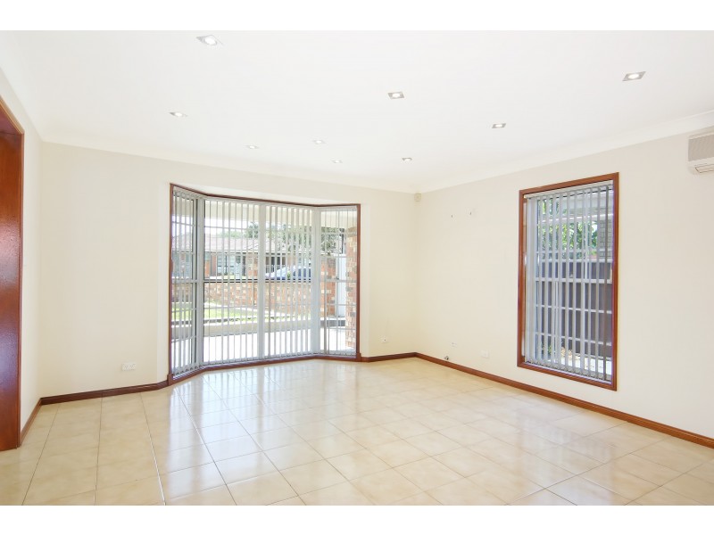 Greenfield Park NSW 2176