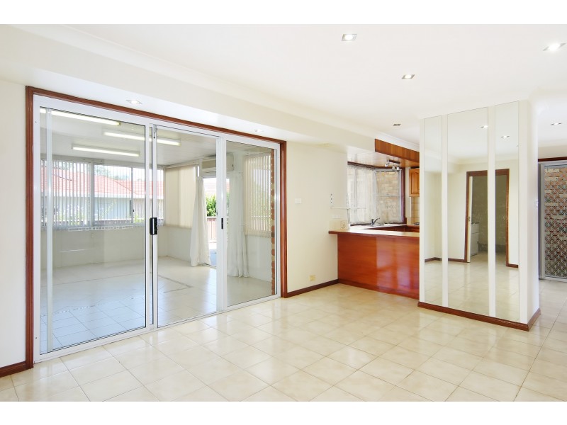 Greenfield Park NSW 2176