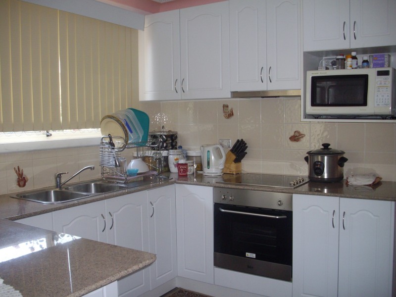 Edensor Park NSW 2176