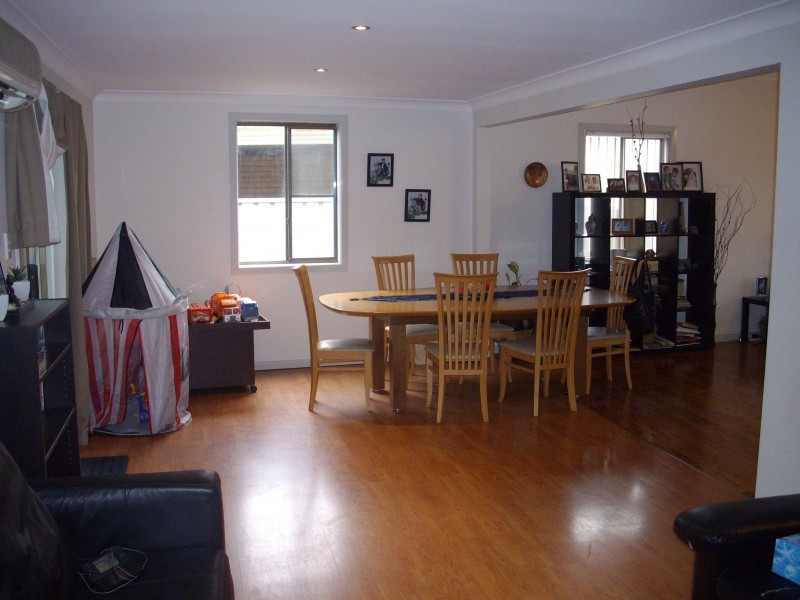 Fairfield West NSW 2165