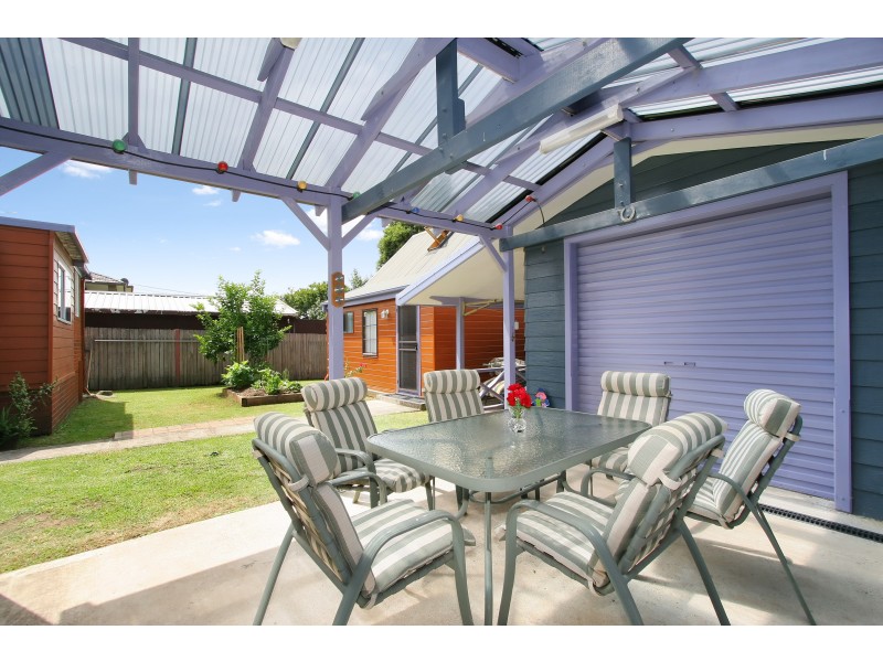 Greenfield Park NSW 2176