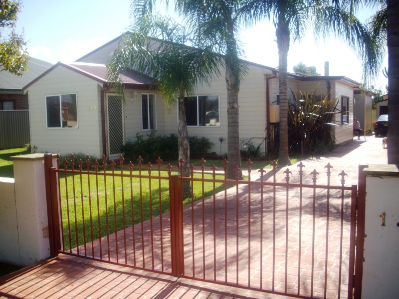 Edensor Park NSW 2176